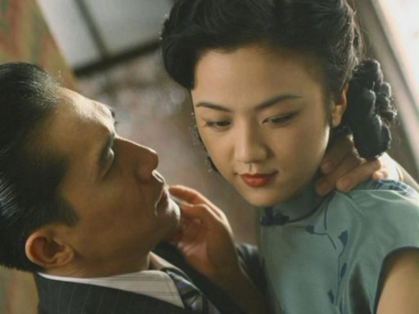 Bí mật khó nói của sao nam Hoa ngữ khi quay cảnh 'giường chiếu' cùng bạn diễn