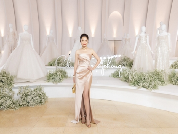 Sao Việt rạng rỡ xem show thời trang của Chung Thanh Phong
