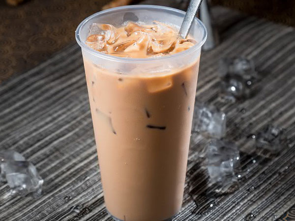 Chạy theo trào lưu 'ly trà sữa đầu tiên vào mùa thu', người phụ nữ ho ra máu, bác sĩ lắc đầu ngán ngẩm