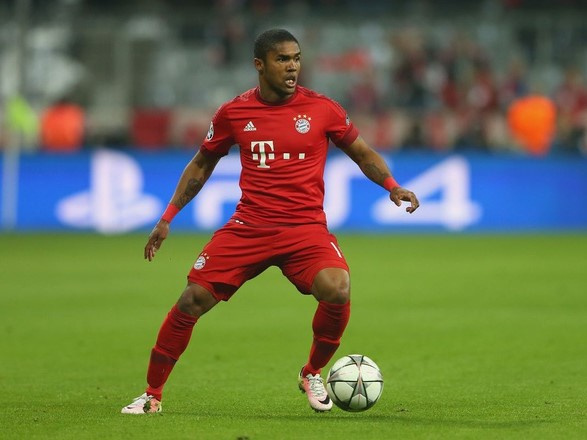 Bayern Munich chuẩn bị đón Douglas Costa