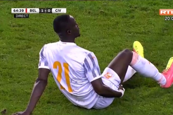 Eric Bailly dính chấn thương trên tuyển, hàng thủ MU lâm nguy