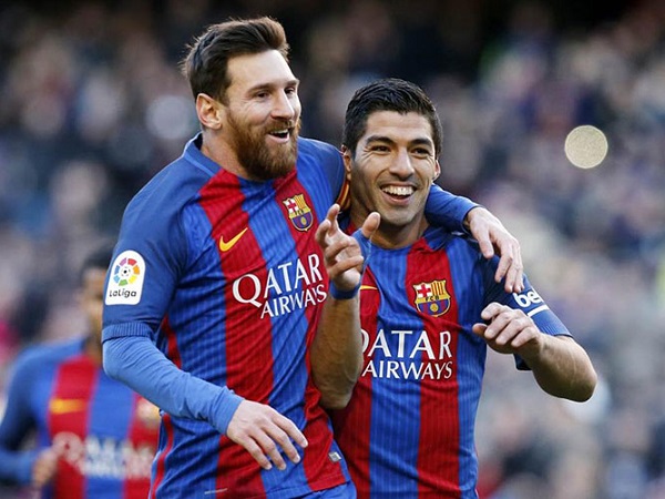 Suarez tố Barca bán anh là vì chơi thân với Messi