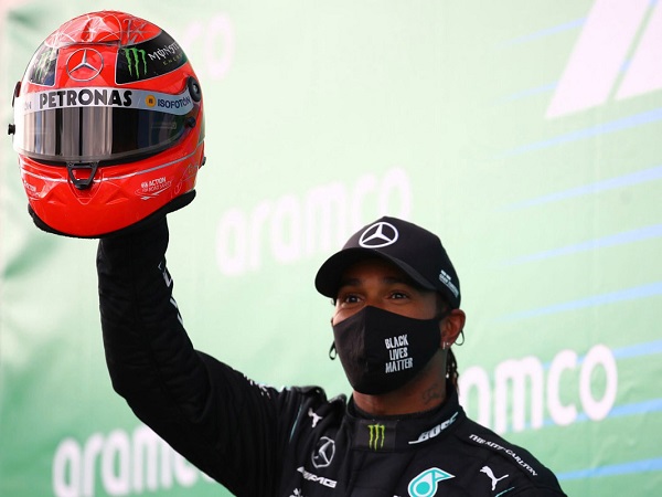 Hamilton cân bằng kỷ lục của Schumacher