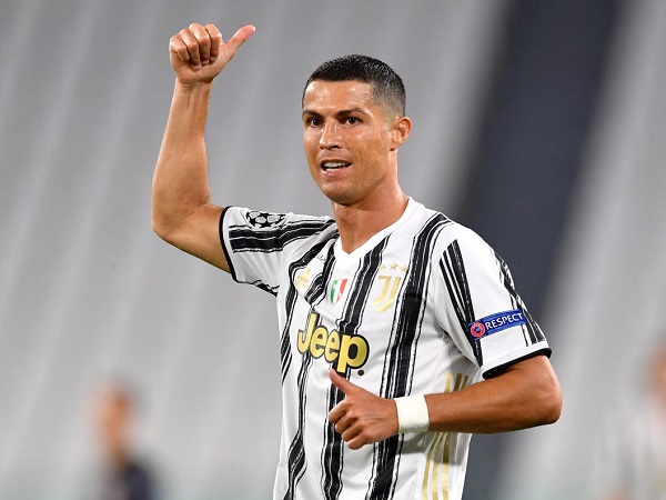 Sốc với mức lương của Ronaldo tại Juventus: Cao hơn tổng lương 4 CLB Serie A
