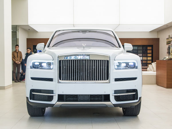 Rolls-Royce Motor Cars Hanoi dừng hoạt động: Biểu tượng xe siêu sang biến mất trên bản đồ Việt Nam vì 'không đạt được kỳ vọng'