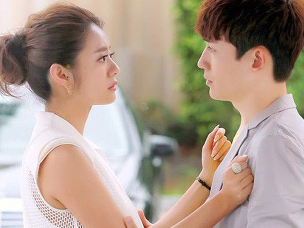 Vợ suốt ngày phàn nàn bà nội lên chăm cháu mà toàn ngủ khiến tôi giận mẹ, để rồi khi sự thật sáng tỏ, tôi đau lòng vô cùng