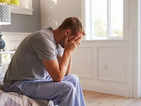 Tinh dịch vón cục có nguy hiểm?