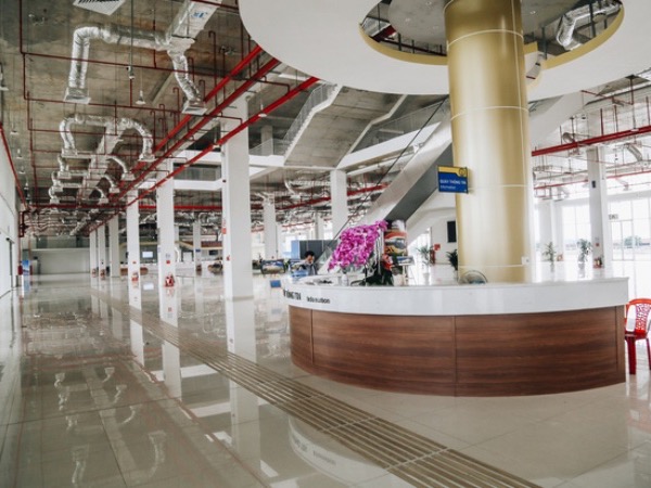 Vì sao bến xe 4.000 tỷ đồng hiện đại nhất nước vẫn vắng vẻ trong những ngày đầu hoạt động?