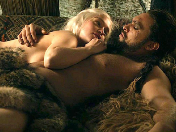 Lột trần sự thật cảnh nóng ở Hollywood: Lên phim vừa đẹp vừa kích thích vậy thôi, thiệt ra tất cả chỉ là một cú lừa!