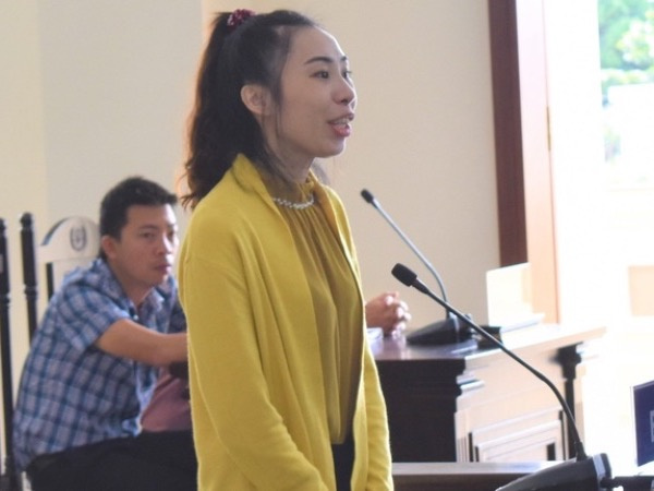 Nữ nhân viên ngân hàng lĩnh 13 năm tù vì chiếm đoạt vàng của khách gửi