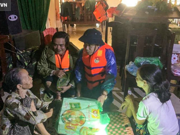 Chủ tịch huyện Phong Điền gặp nạn ở Rào Trăng 3, người mẹ già chưa tin đó là sự thật