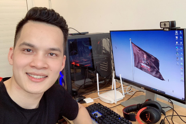 Nam streamer 9x gửi toàn bộ 270 triệu được fan tặng để ủng hộ đồng bào miền Trung: 'Em không có nhiều tiền, em đã rút luôn tiền làm YouTube'