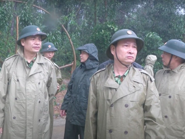 Đại tá Nguyễn Hữu Hùng được truy thăng quân hàm thiếu tướng