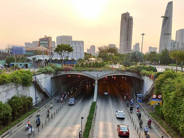 Cấm xe qua hầm Thủ Thiêm trong 2 ngày