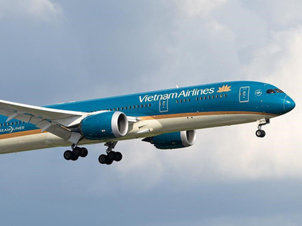 Vietnam Airlines triển khai chính sách hỗ trợ hành khách đến, đi từ Vinh, Huế, Đồng Hới
