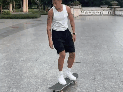 Instagram có anh trai trượt ván rất cool: Là ông chủ trẻ của shop thời trang, body căng cực và có bạn gái Tây siêu xinh