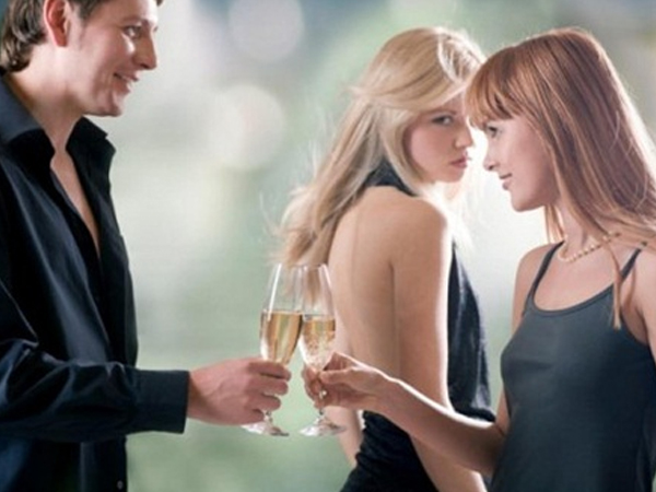 Đàn ông sở khanh, nhận diện nhờ những chi tiết đắt giá này, bất ngờ là chi tiết số 6