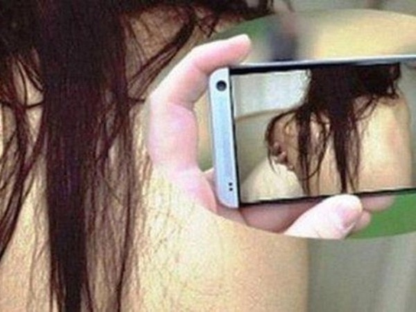 Bắt thanh niên 'ép' bé gái 12 tuổi tự quay và gửi video ‘nhạy cảm’