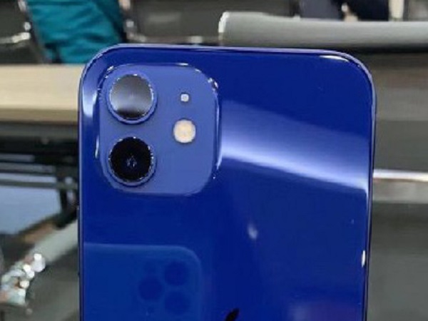 iPhone 12 màu xanh blue hứng 'gạch đá', đứng đầu bảng tìm kiếm trên Weibo