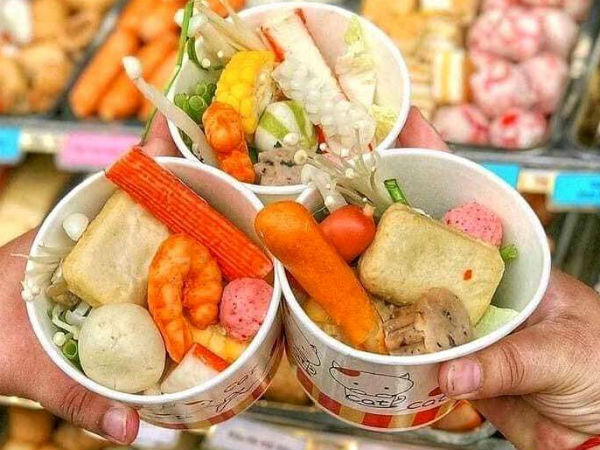 Chớm lạnh, lẩu ly hải sản giá 13.000 đồng lên cơn sốt