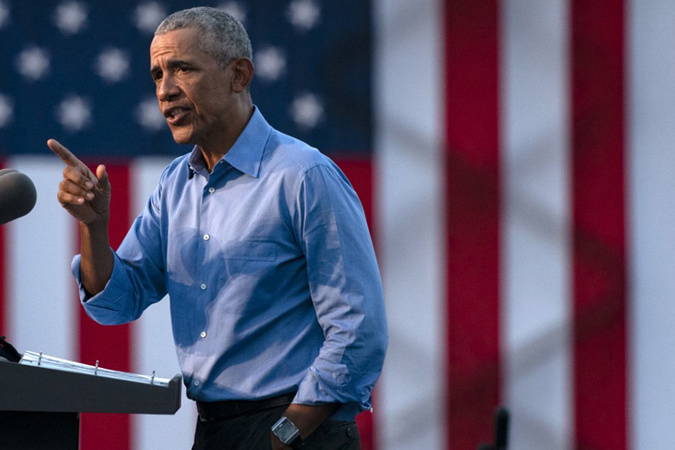Cựu tổng thống Obama: 'Ngày xưa chỉ đi bán kem cũng nộp nhiều thuế hơn ông Trump'