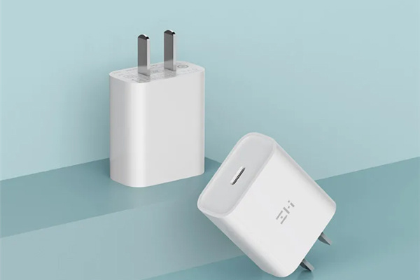 Xiaomi 'chớp thời cơ' ra mắt củ sạc 20W dành cho iPhone 12 với giá rẻ, hoàn thiện tốt