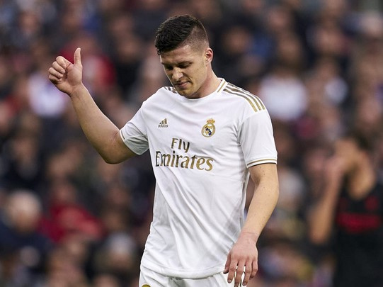 'Bom xịt' của Real Madrid nguy cơ ngồi tù 6 tháng