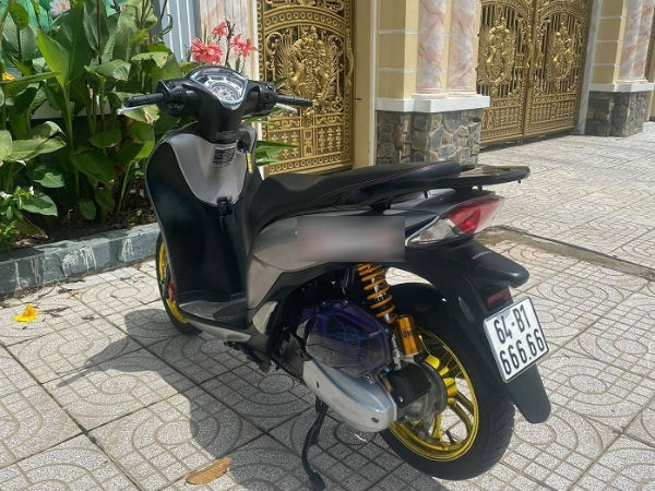 SH Mode biển VIP giá hơn 200 triệu của thầy giáo Vĩnh Long