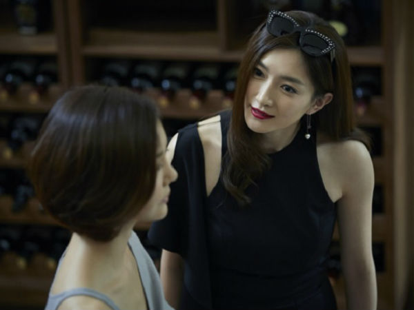 Mua cũi 3 triệu tặng đầy tháng cháu bị em chồng chê 'giàu mà ki', chị vợ có màn dạy bảo cực rắn khiến ả khép nép, cả nhà chồng nể phục