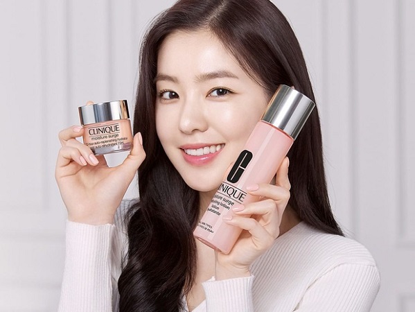 Irene bị gỡ ảnh quảng cáo mỹ phẩm vì 'phốt' thái độ tồi: Ngày tàn của chị cả Red Velvet đã tới?