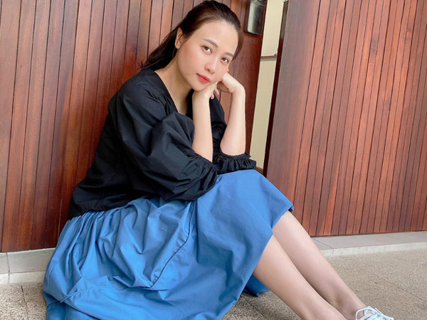 Đàm Thu Trang khoe nhan sắc 'mẹ bỉm sữa' nhưng vẫn quyết giấu dáng sau sinh
