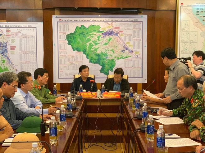 26 thuyền viên vẫn mất tích, Ban chỉ đạo tiền phương họp trong đêm