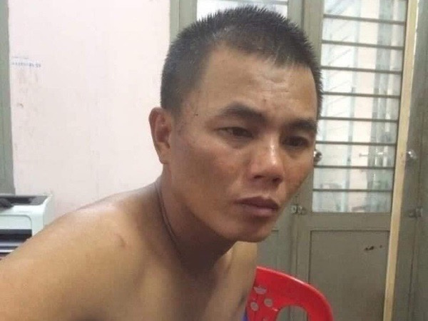 Trộm xe SH, xịt hơi cay cảnh sát hình sự để tẩu thoát
