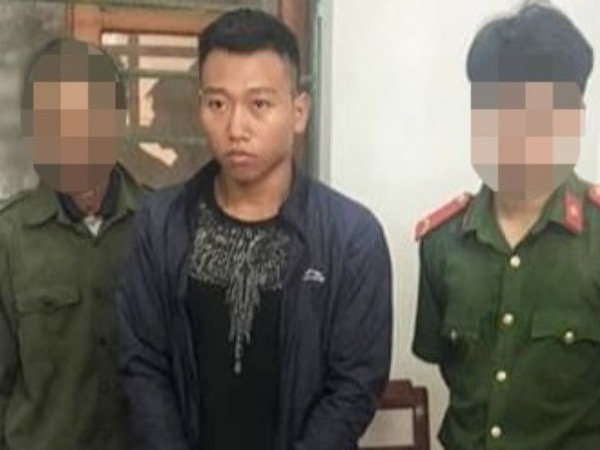 Khởi tố 2 đối tượng bán lẻ ma túy ở cổng trường đại học