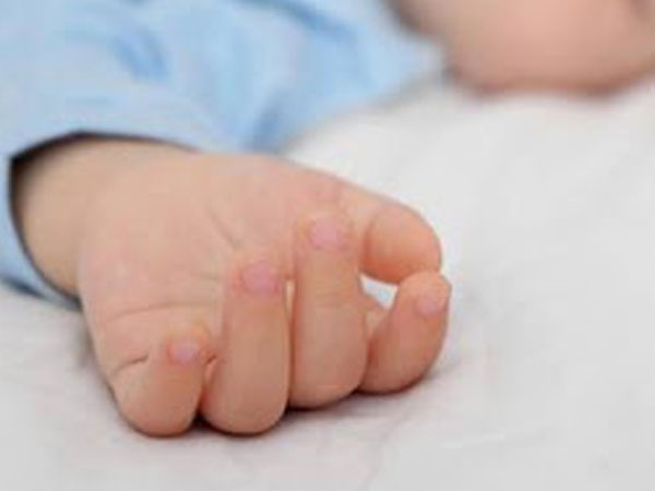 Bé trai 12 tháng tuổi tử vong khi gửi tại nhóm trẻ tư thục