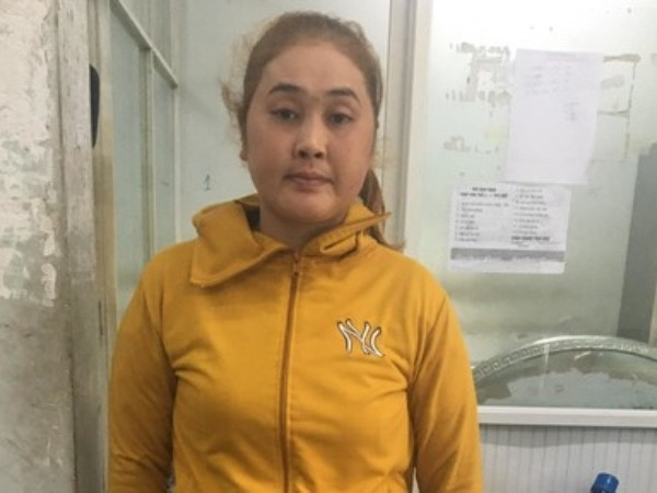 Cặp đôi 5 lần dùng 'vàng giả' lừa một tiệm vàng ở Sài Gòn
