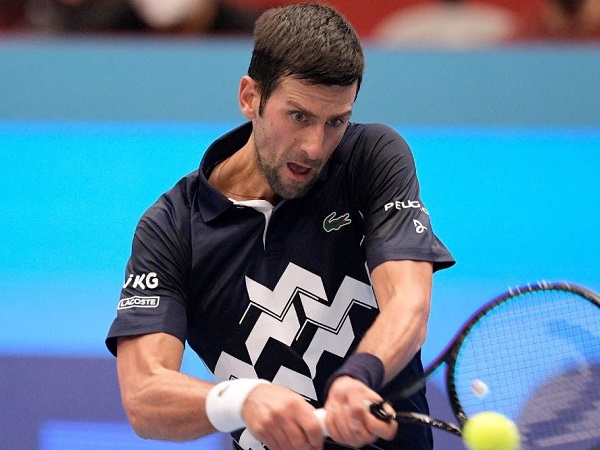 Djokovic thắng nhọc trận ra quân Erste Bank Open