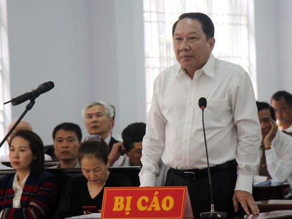 Nguyên Chủ tịch TP Vũng Tàu hầu tòa
