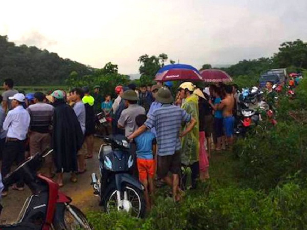 'Yêu râu xanh' U60 khống chế hiếp dâm thiếu nữ thiểu năng đi chặt củi
