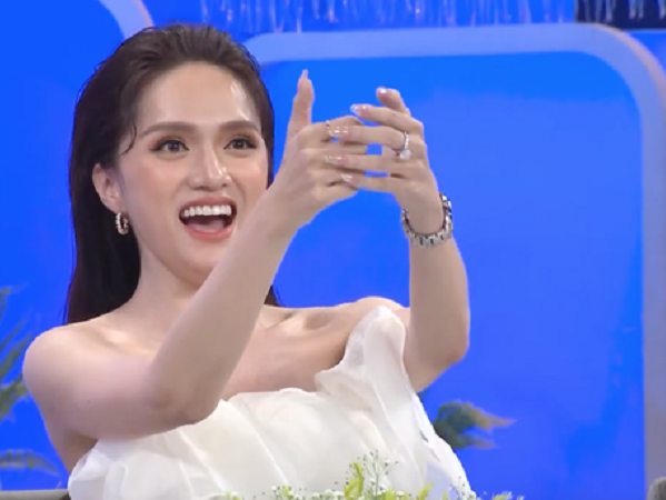Hương Giang: Ngượng 'chín mặt', bị bạn trai bỏ vì bố ruột gọi thẳng tên 'Hiếu ơi'