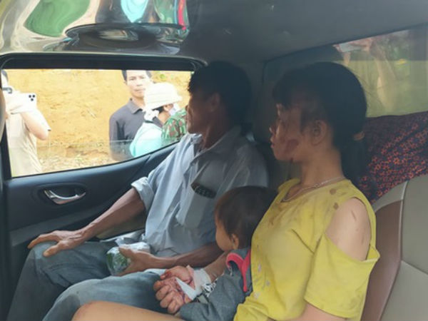 Người thoát chết khỏi vụ sạt lở ở Trà Leng kể lại thời khắc cả quả đồi đổ ập xuống làng, đau đớn vì người thân vẫn còn mất tích