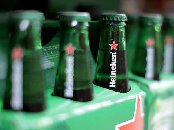 Trở mặt... 'bóc' Heineken 'kiếm' lợi nhuận khủng từ Sabeco?