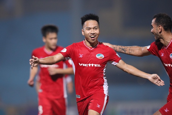 Hồ Khắc Ngọc có nguy cơ nghỉ hết mùa, Viettel gặp khó trong cuộc đua vô địch V.League