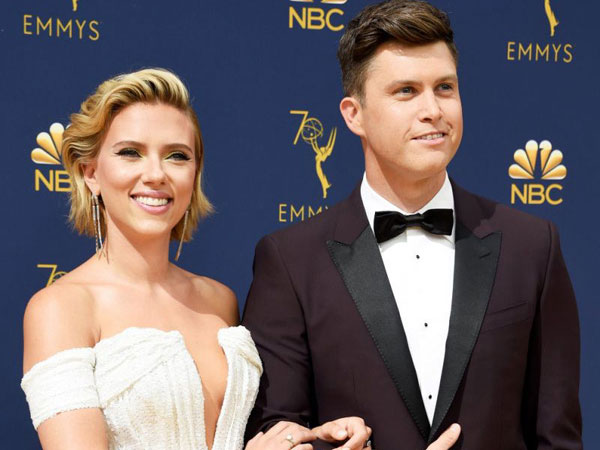'Góa phụ đen' Scarlett Johansson bí mật làm đám cưới lần 3