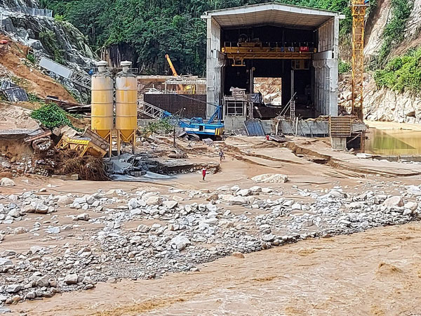 167 công nhân thuỷ điện Đăk Mi 2 bị cô lập hoàn toàn