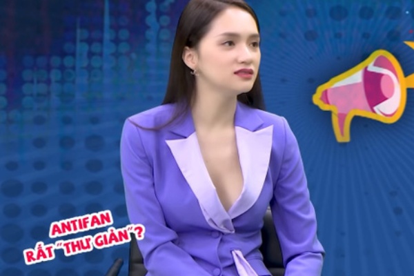 Hương Giang lại bị đào phát ngôn bất nhất: Trước tuyên bố antifan khiến mình 'thư giãn', sau lại dọa nhờ pháp luật xử lý!