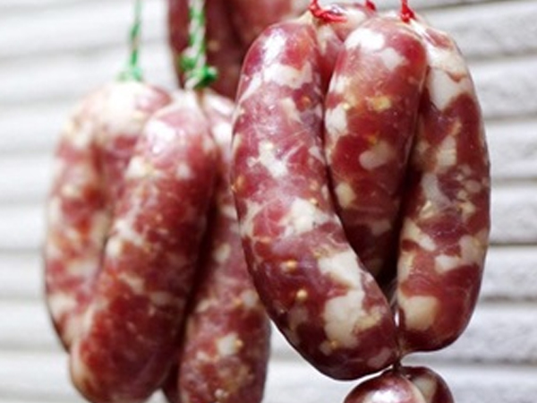 Cả 4 người trong một gia đình cùng lúc mắc ung thư tuyến giáp, hóa ra 'thủ phạm' là món quen thuộc trên mâm cơm mà vạn người đều mê