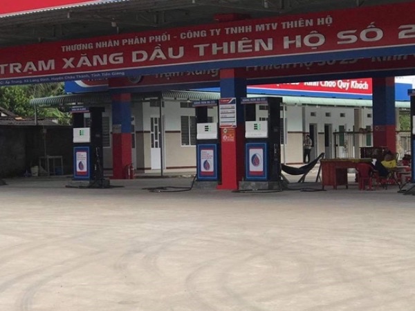 Truy tìm hung thủ gây ra 2 vụ cướp trạm xăng ở Tiền Giang