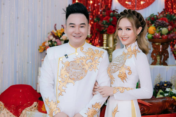 Đừng bỏ lỡ siêu đám cưới của Xemesis và vợ trẻ 2k2: Tổ chức tiệc ở nơi cao trên 400m, dàn khách mời toàn người tiếng tăm