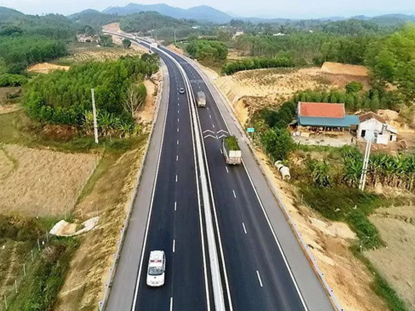 Kiến nghị Thủ tướng xem xét, chỉ đạo tháo gỡ những bất cập trong đầu tư PPP